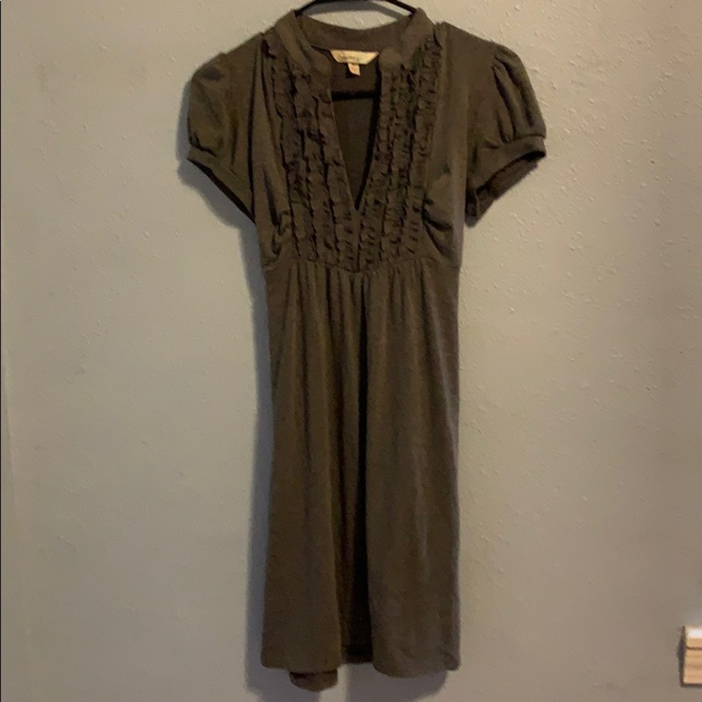 Grey dress